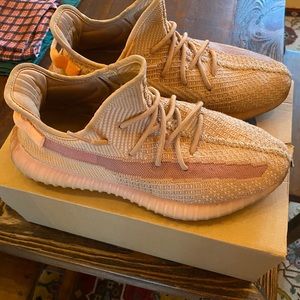 Yezzy 2019 clay